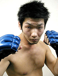 Pancrase debut: 12/21/2002 -Differ Ariake -lightweight match -vs Yuji Oba -loss - nishino