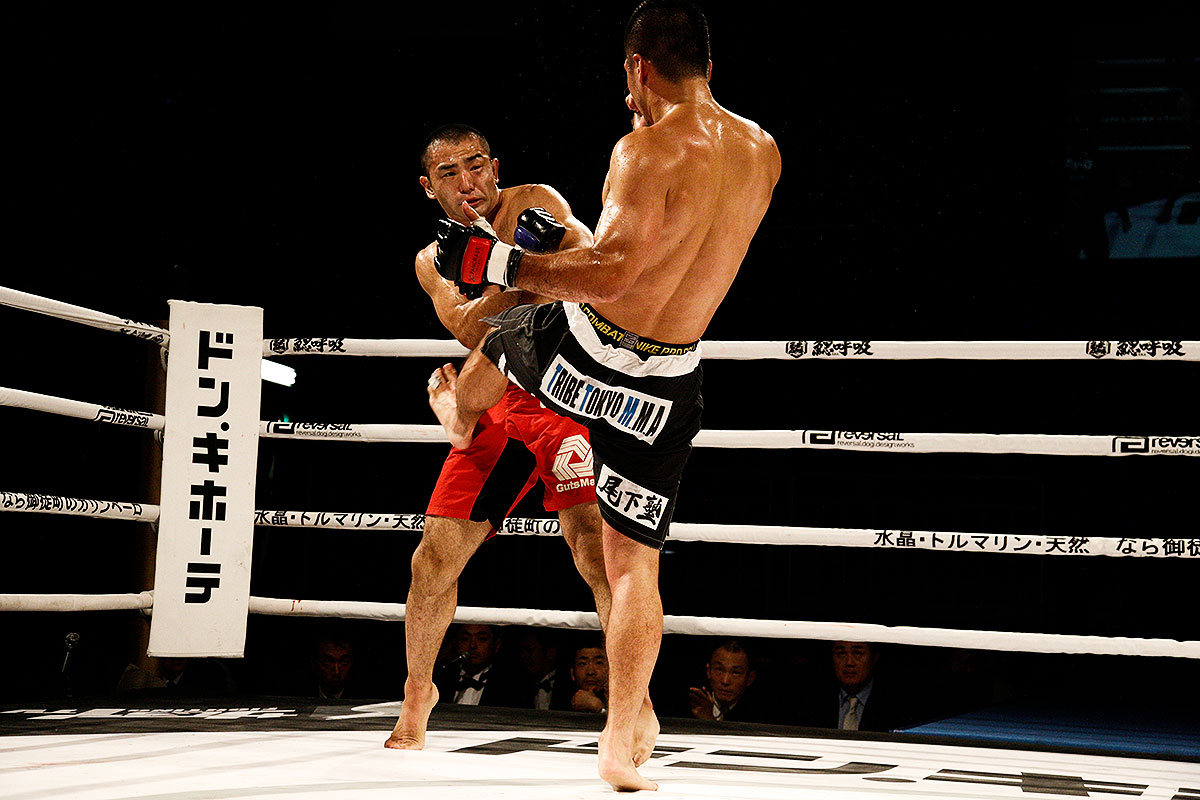 村山暁洋 vs 大類宗次朗