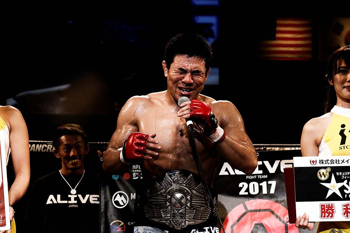 久米鷹介 vs 徳留一樹